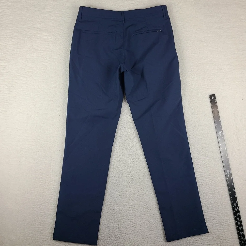 Banana Republic first photo